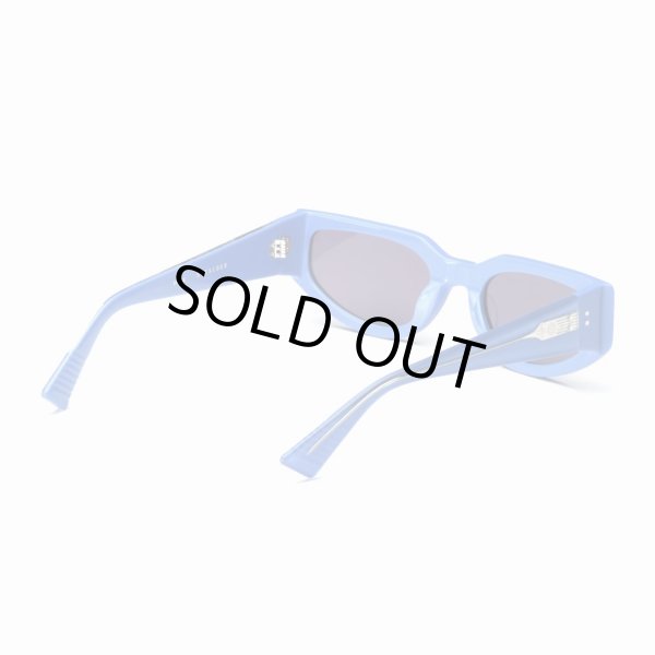 画像3: AKILA / OUTSIDER (3)