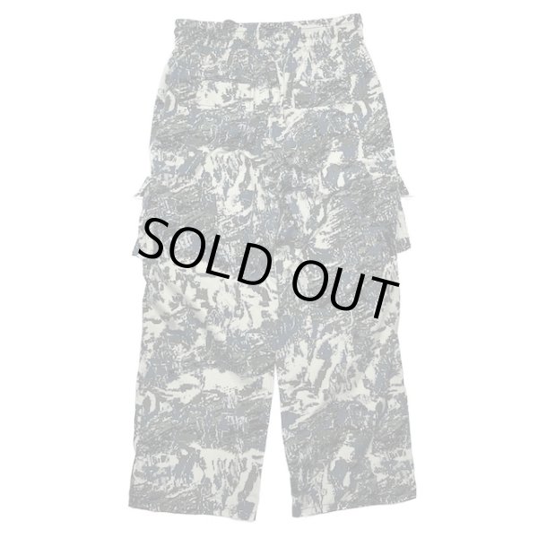 画像2: A GOOD BAD INFLUENCE / digital camo cargo pants (2)