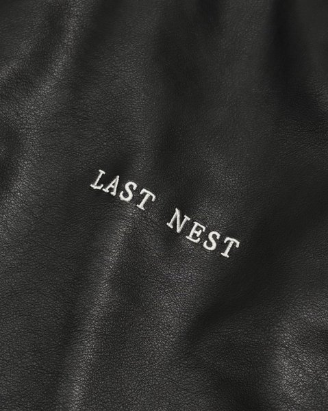 画像5: LAST NEST / faux leather crewneck (5)