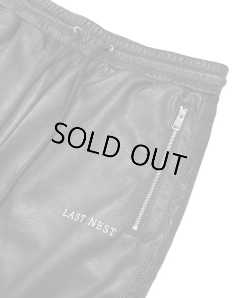 画像3: LAST NEST / faux leather track pants  (3)